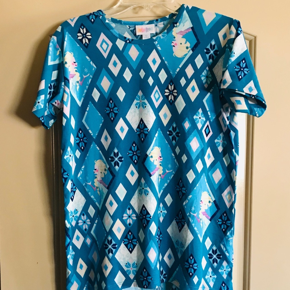 Lularoe Disney Frozen Gracie Tee Like New 10